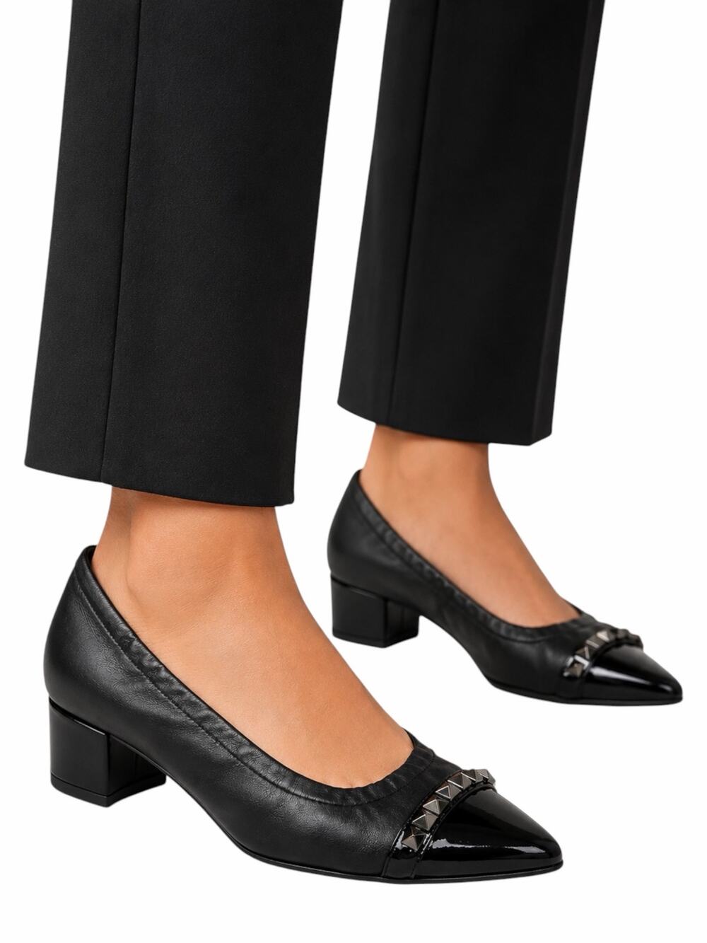 Attilio Giusti Leombruni AGL Pyramid Studded Pumps Low Heel Black Size 40.5